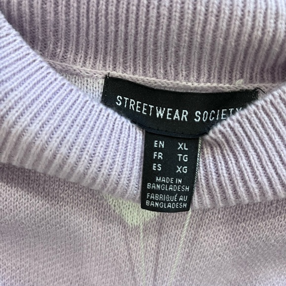 Purple heart sweater - Picture 5 of 6